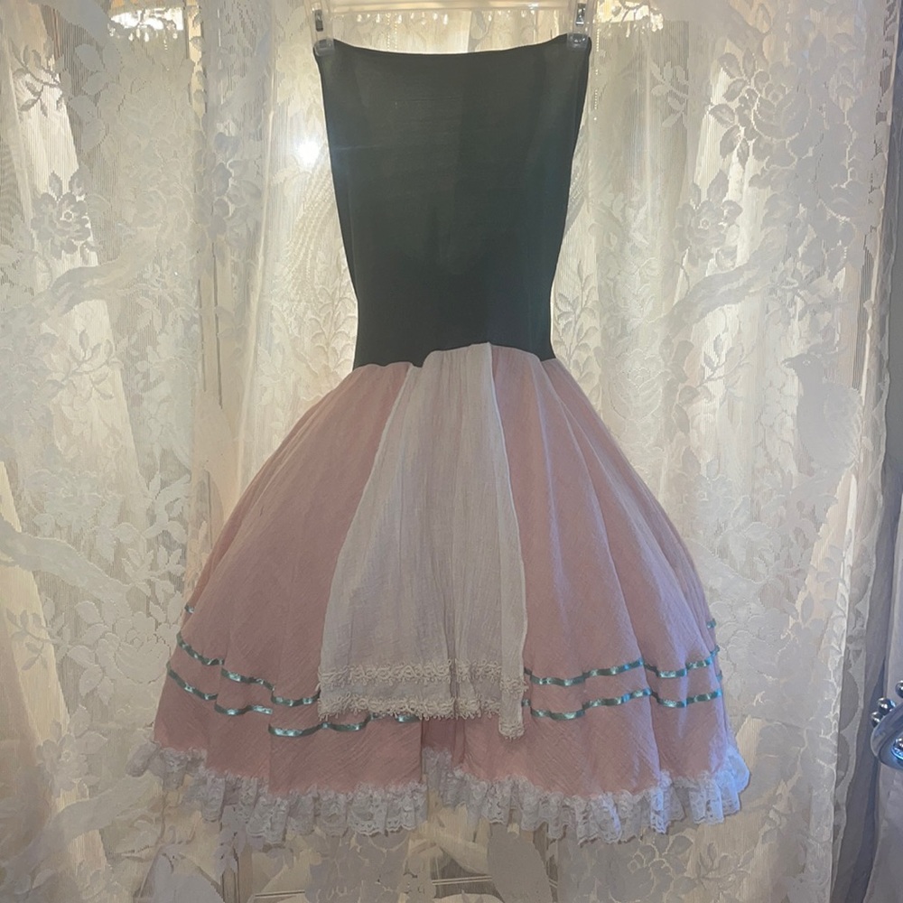 Costume